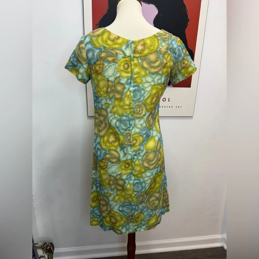 60’s Smocked Sheath Dress - Picture 3 of 12